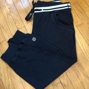 Lululemon Capri Pants